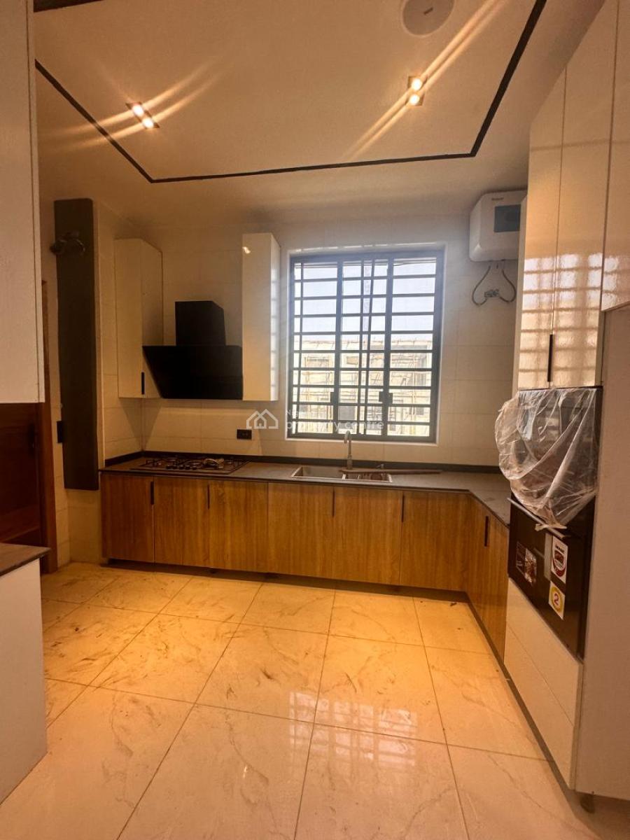 Newly Built 3bedroom with Bq for N190m, Ikate By Sea Gate Ikate, Ikate Elegushi, Lekki, Lagos, Block of Flats for Sale