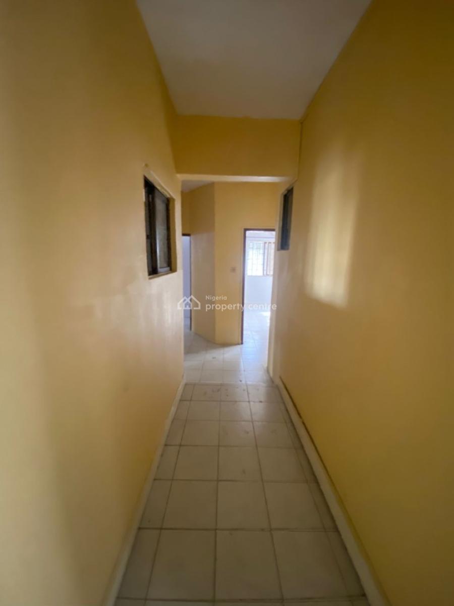 3 Bedroom Apartment, Off Durosimi Etti, Lekki Phase 1, Lekki, Lagos, Flat / Apartment for Rent