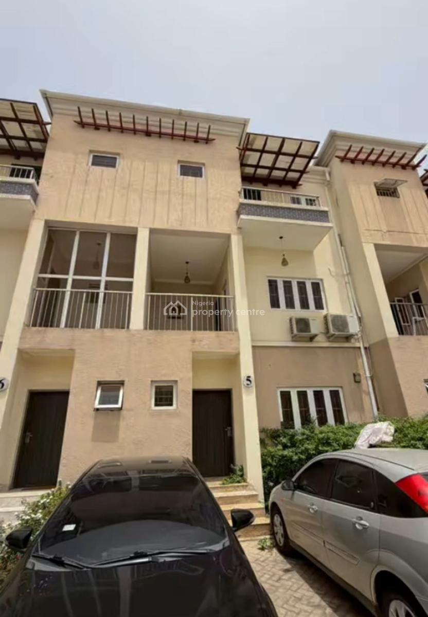 Smart 4 Bedrooms Terrace Duplex with a Bq Attached  in Guzape, Guzape District, Abuja, Terraced Duplex for Sale