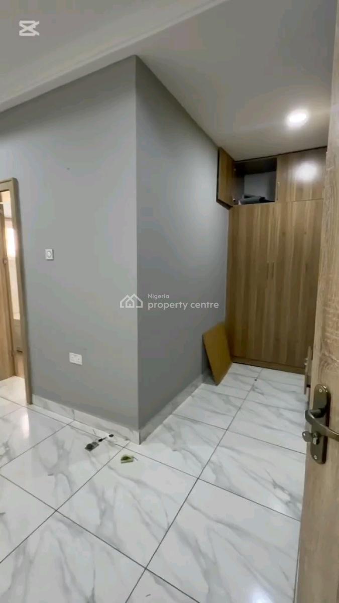 Smart 4 Bedrooms Terrace Duplex with a Bq Attached  in Guzape, Guzape District, Abuja, Terraced Duplex for Sale