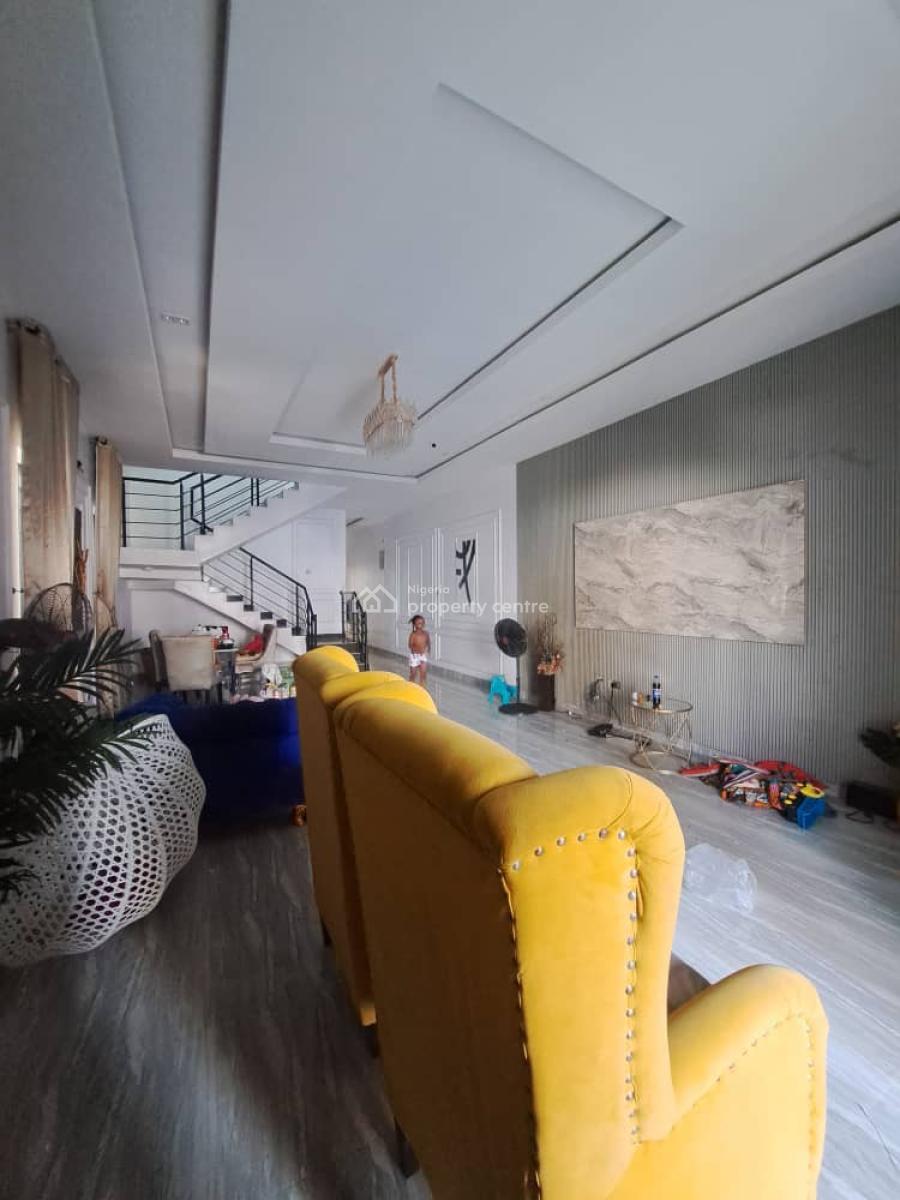 Luxury & Massive 4 Bed Semi-detached Duplex with a Bq, Ologolo, Lekki, Lagos, Semi-detached Duplex for Rent