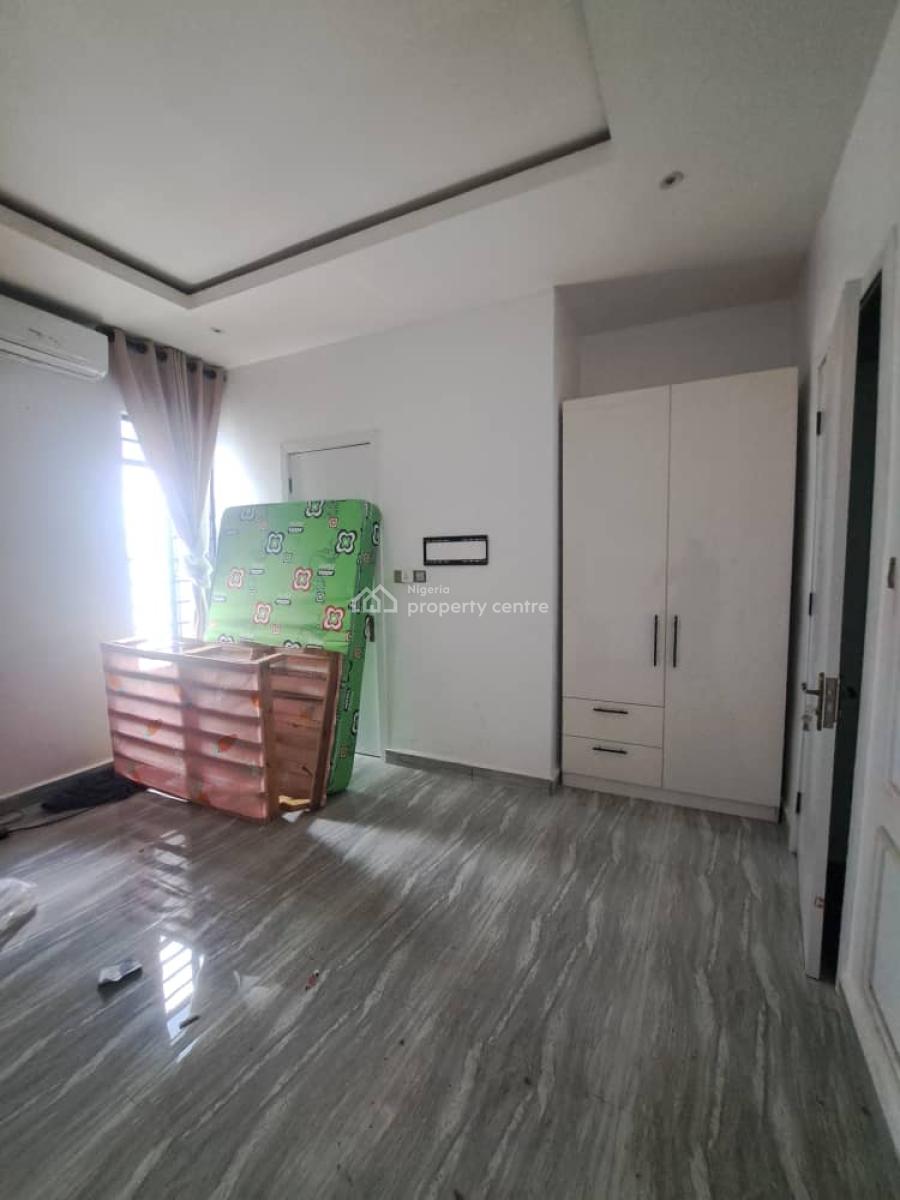 Luxury & Massive 4 Bed Semi-detached Duplex with a Bq, Ologolo, Lekki, Lagos, Semi-detached Duplex for Rent