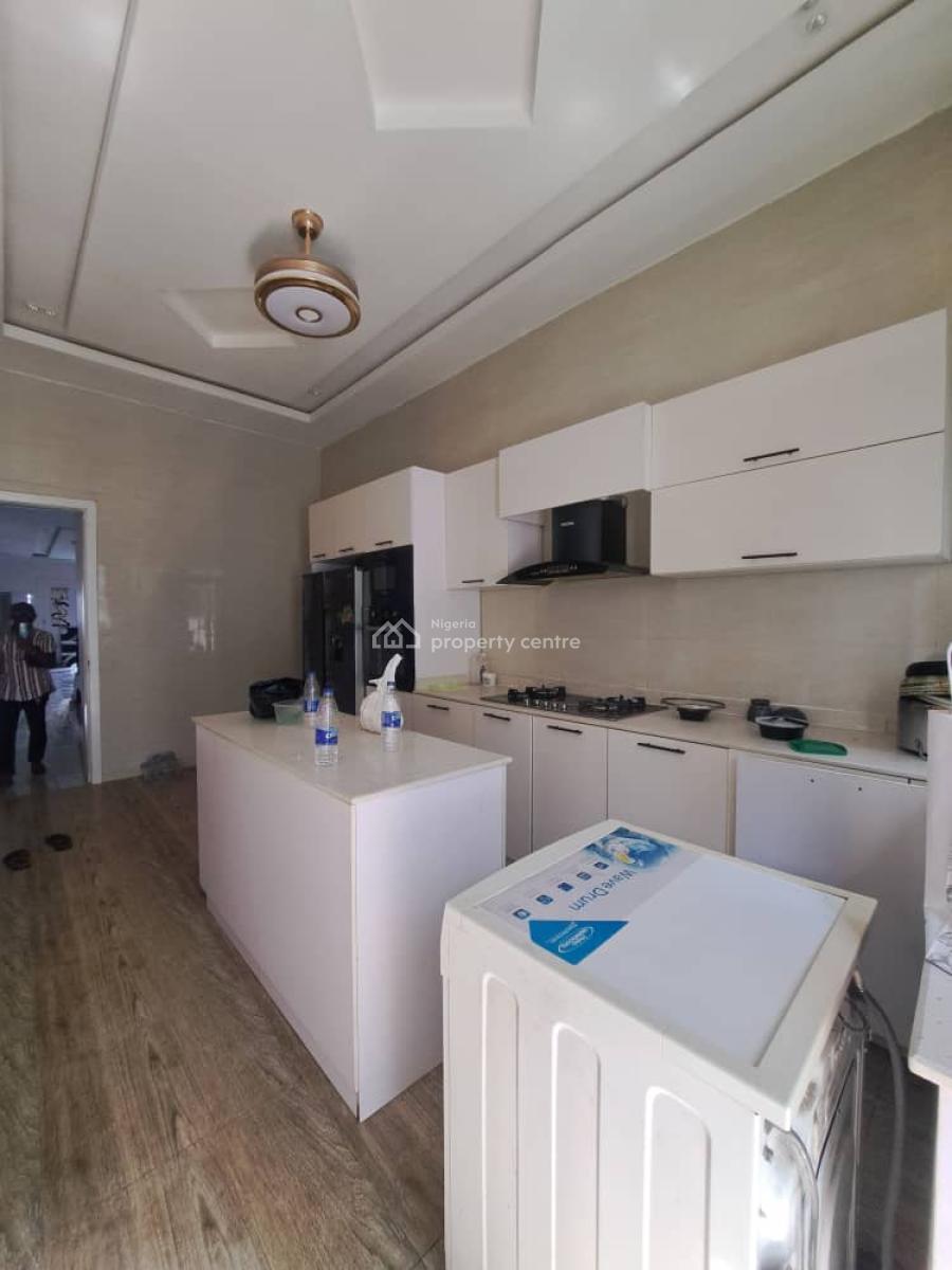 Luxury & Massive 4 Bed Semi-detached Duplex with a Bq, Ologolo, Lekki, Lagos, Semi-detached Duplex for Rent