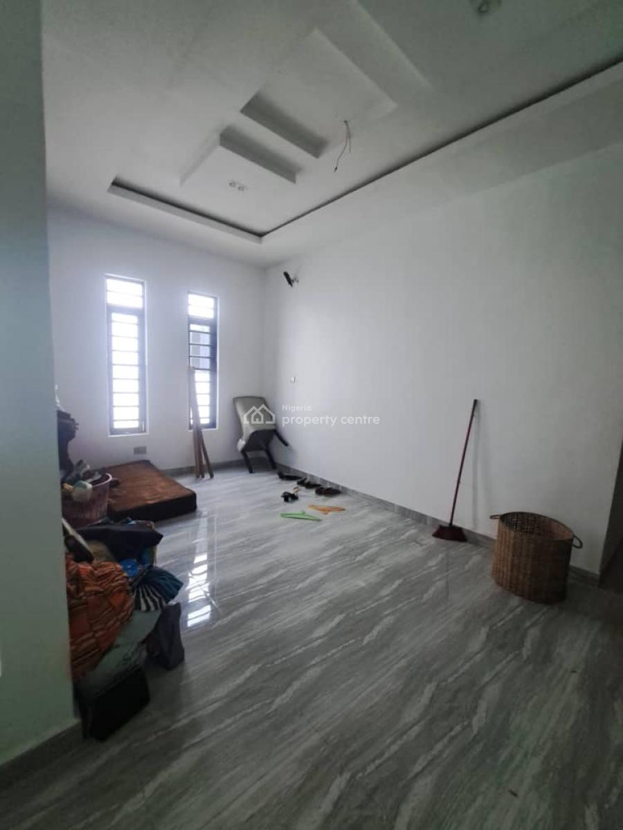 Luxury & Massive 4 Bed Semi-detached Duplex with a Bq, Ologolo, Lekki, Lagos, Semi-detached Duplex for Rent