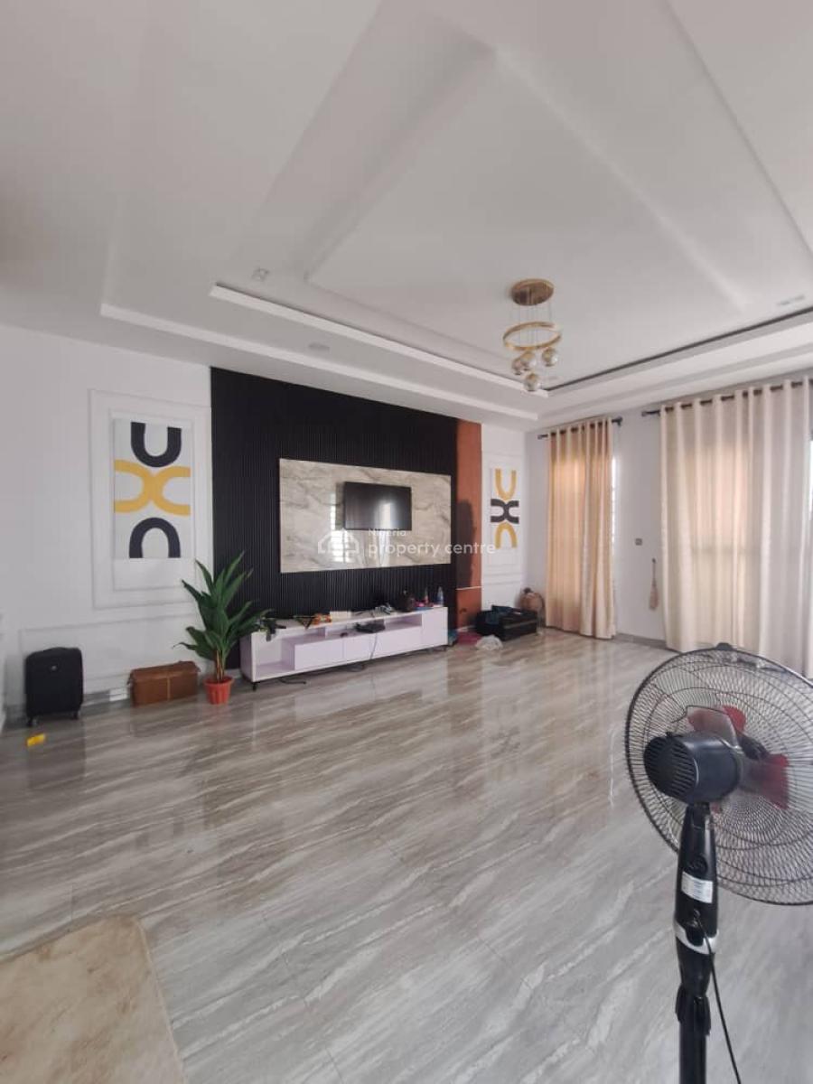 Luxury & Massive 4 Bed Semi-detached Duplex with a Bq, Ologolo, Lekki, Lagos, Semi-detached Duplex for Rent