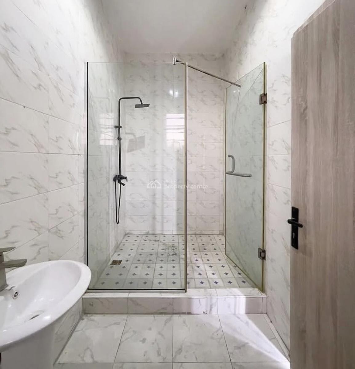 4 Bedroom Semi Detached Duplex Available, Behind Pinnock, Osapa, Lekki, Lagos, House for Rent