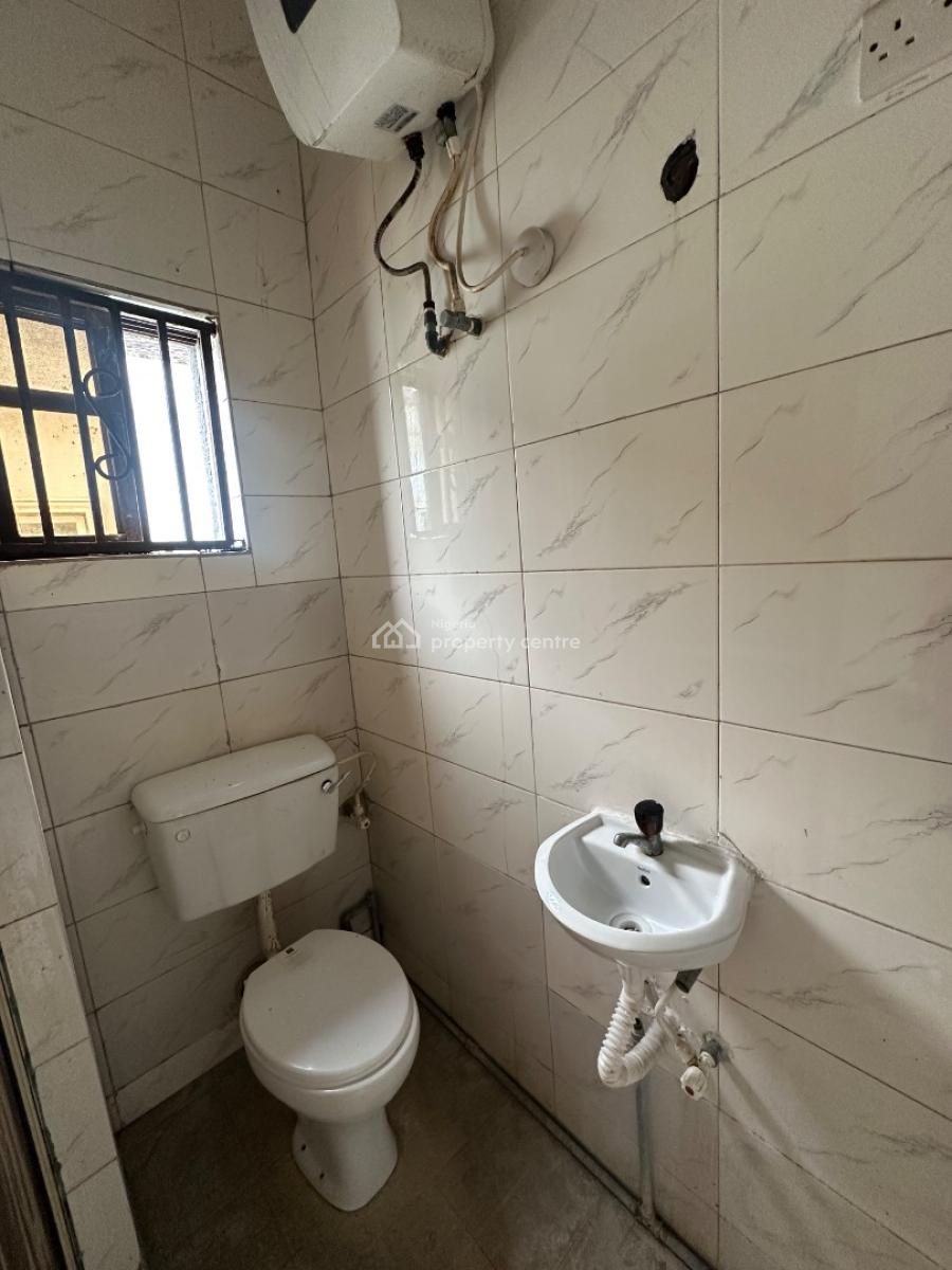 a 2bed with an Open Plan Kitchen in The Living Room, ., Canal West Estate, Mudashiru Eletu., Osapa, Lekki, Lagos, Flat / Apartment for Rent