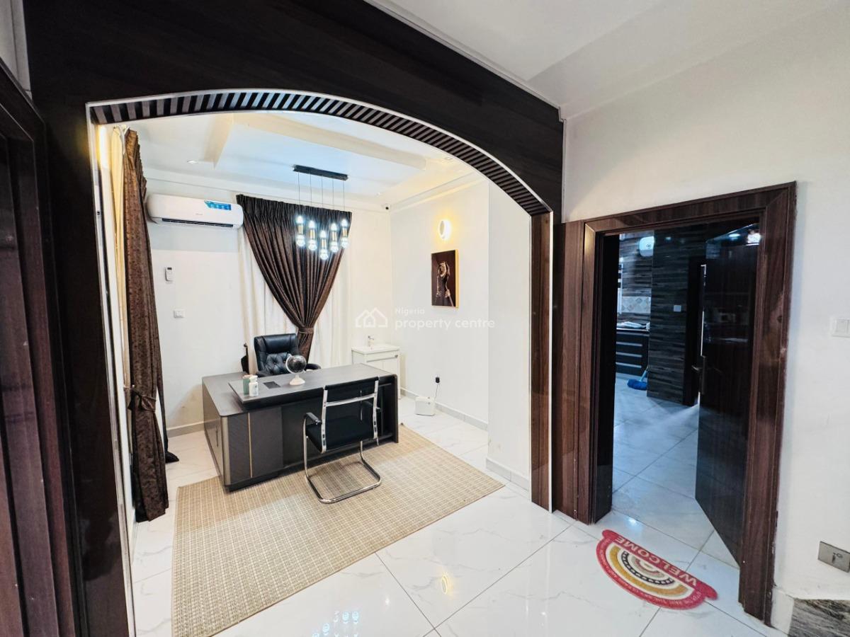 a Well-built Furnished & Serviced 4 Bedroom Terrace Duplex + 1 Bq, Diplomatic Zone, Katampe Extension, Katampe, Abuja, Terraced Duplex for Rent