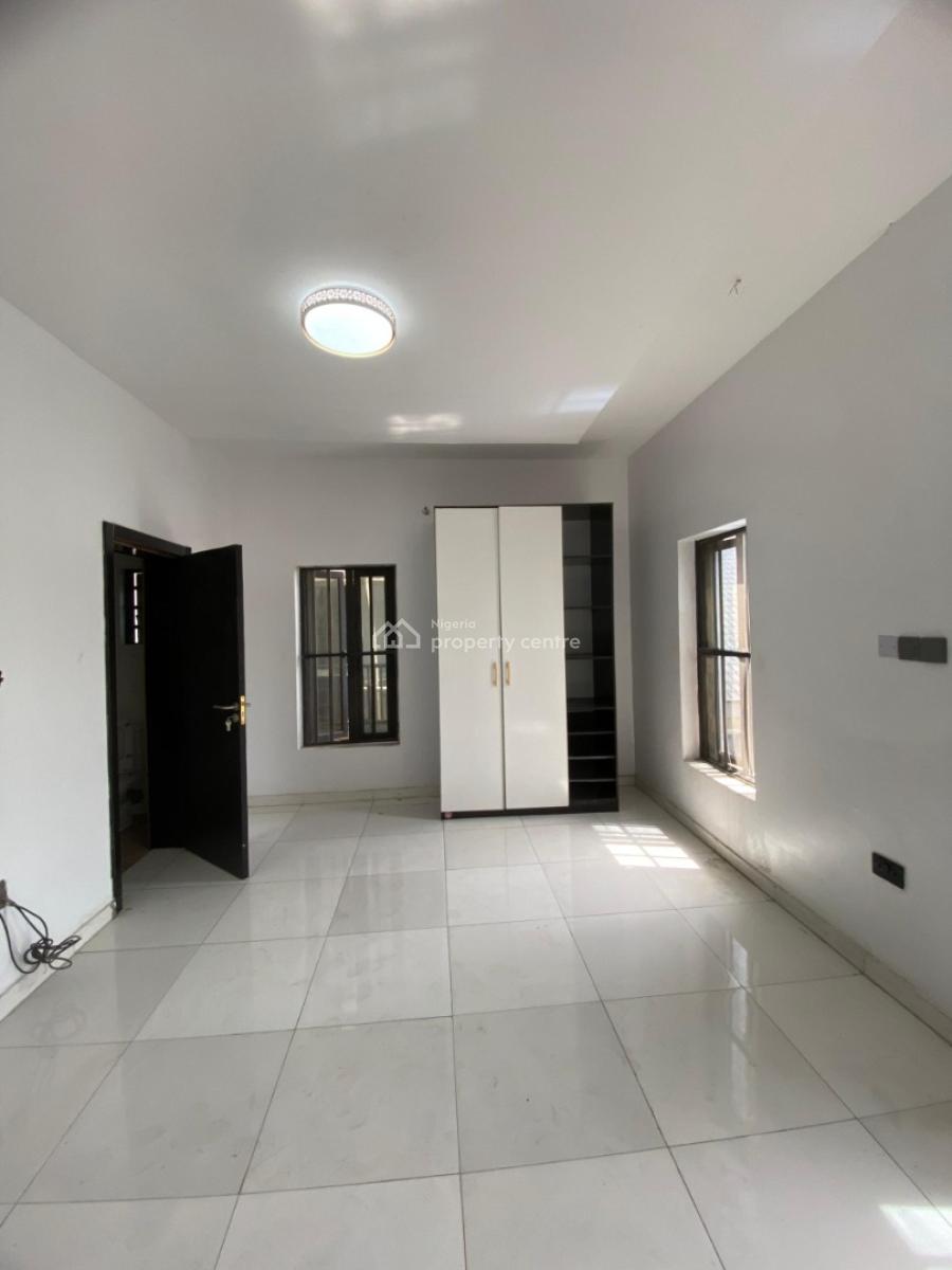 Modern 2 Bedroom Apartment with Bq, Gym & Elevator, Ikate, Lekki, Lagos, Flat / Apartment for Sale