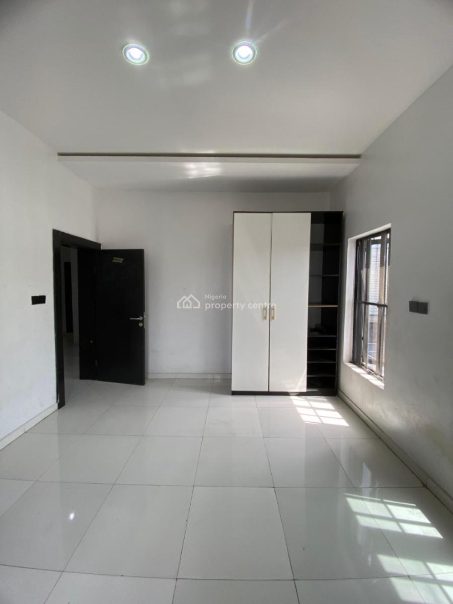 Modern 2 Bedroom Apartment with Bq, Gym & Elevator, Ikate, Lekki, Lagos, Flat / Apartment for Sale