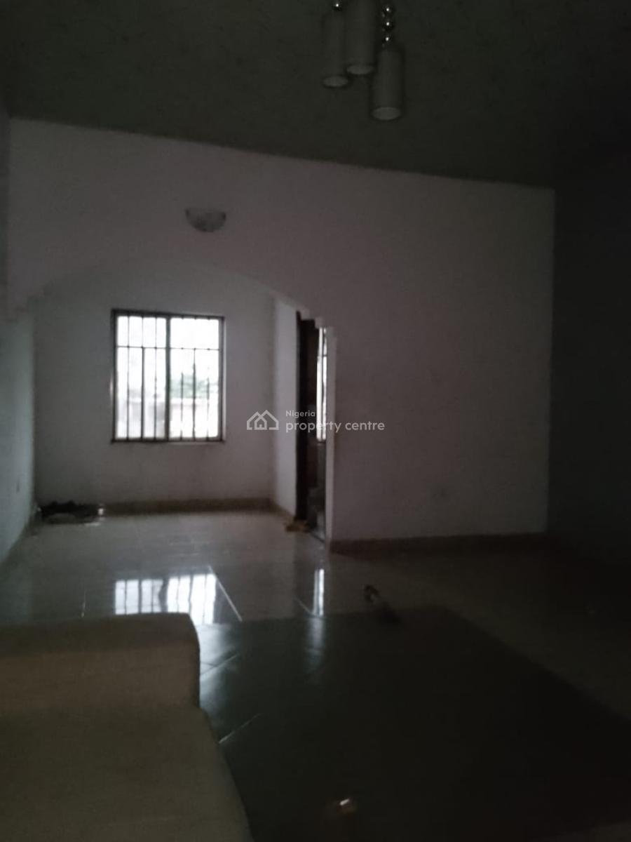 Now Available, Off Mobil Road Ilaje Ajah, Ilaje, Ajah, Lagos, Flat / Apartment for Rent