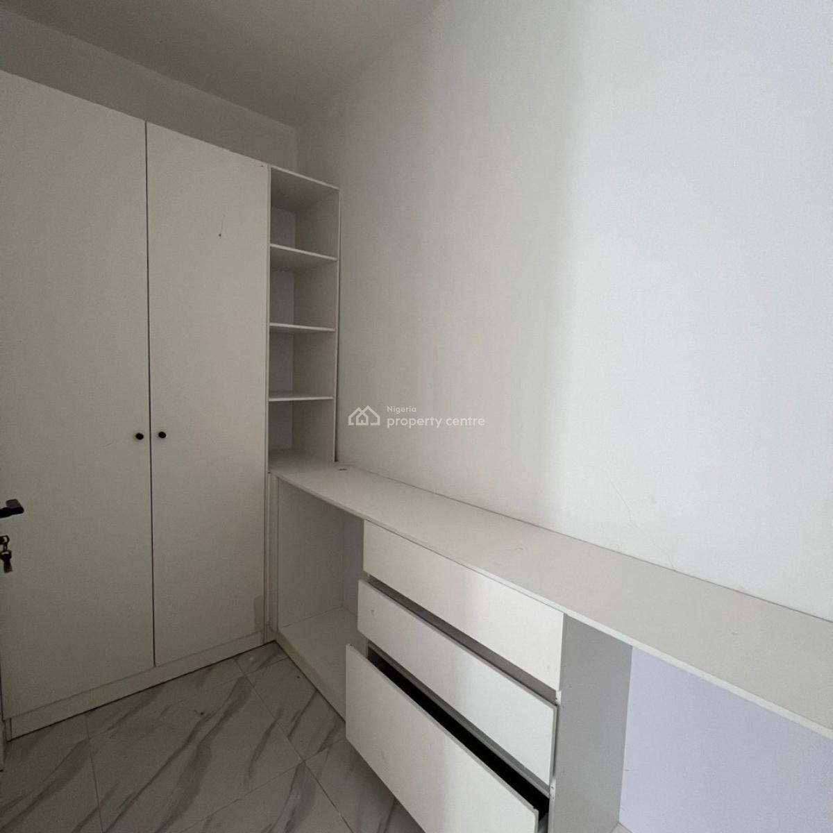 4 Bedrooms Terrace with Bq, Ologolo, Lekki, Lagos, House for Sale