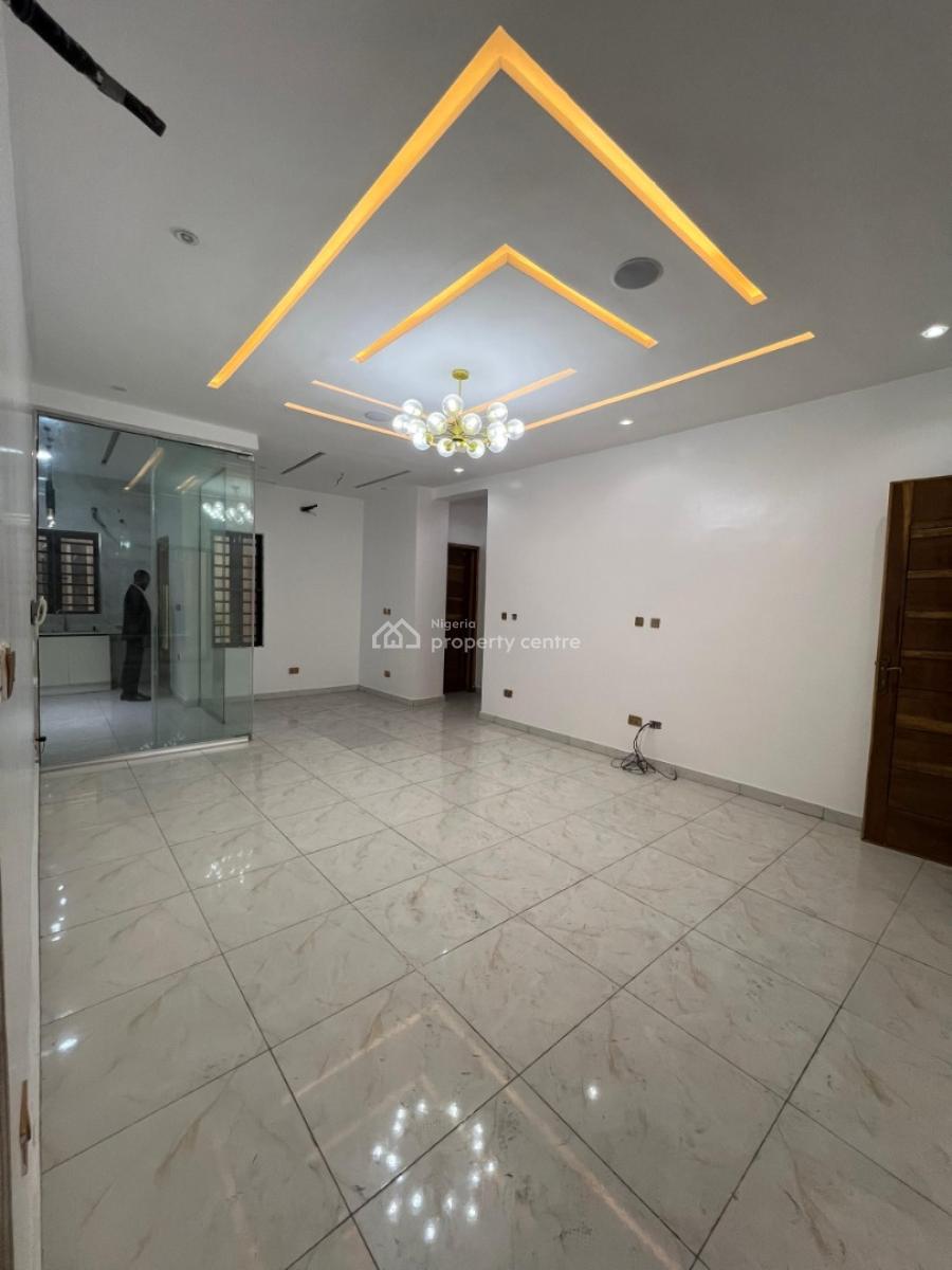 2 Bedroom Apartment, Agungi, Lekki, Lagos, Flat / Apartment for Sale