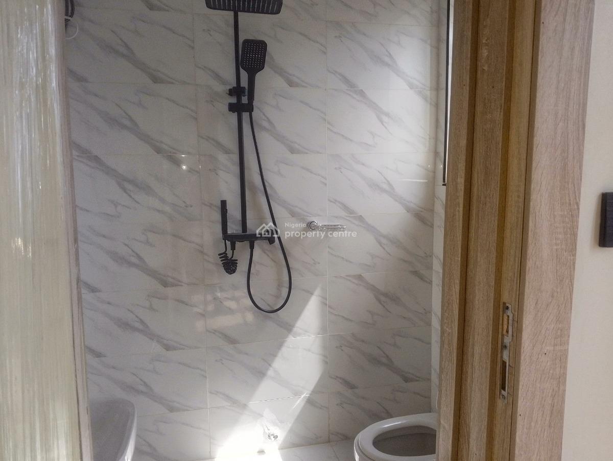 Serviced 2 Bedroom Flat with a Room Bq, Ikate Elegushi, Ikate Elegushi, Lekki, Lagos, Flat / Apartment for Sale