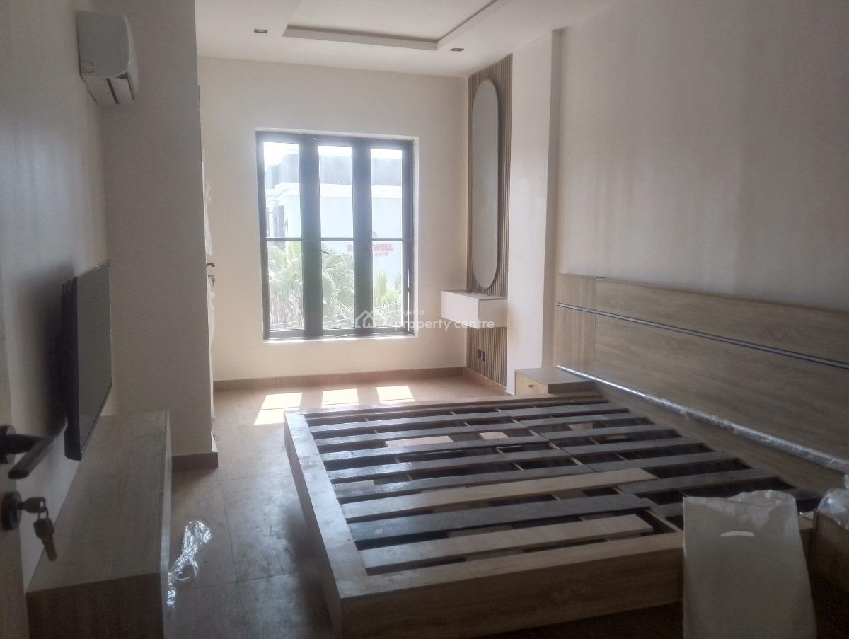 Serviced 2 Bedroom Flat with a Room Bq, Ikate Elegushi, Ikate Elegushi, Lekki, Lagos, Flat / Apartment for Sale