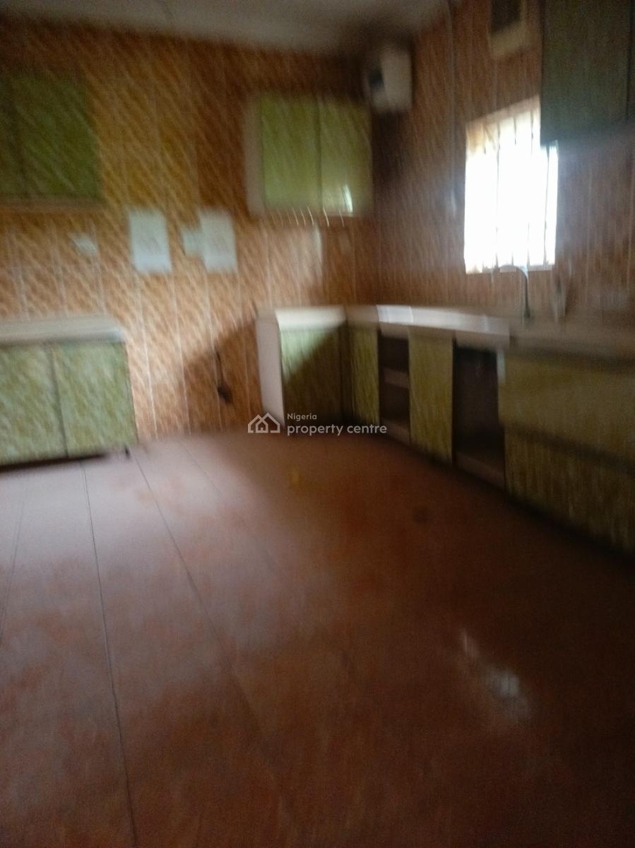 Spacious 3 Bedroom Apartment, Area 11, Garki, Abuja, Flat / Apartment for Rent