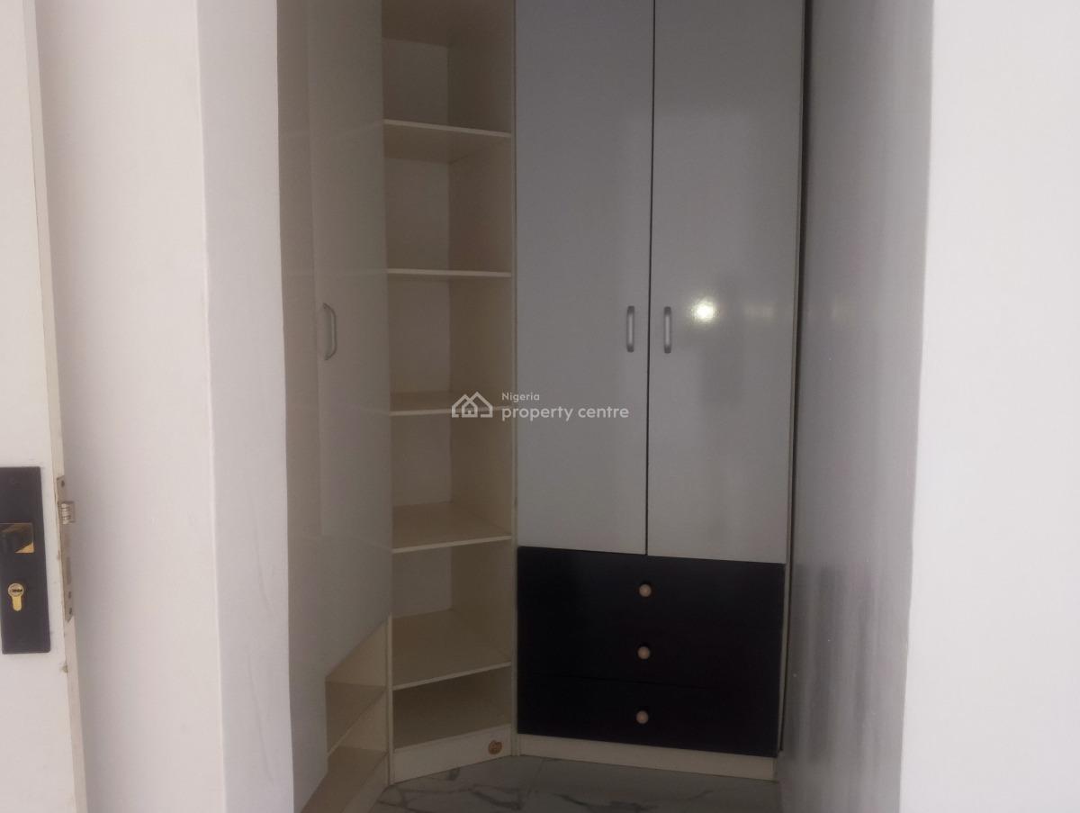 4 Bedroom Semi Detached House with a Room Bq Within a Gated Area, Off Kunsenla Road, Ikate Elegushi, Lekki, Lagos, Semi-detached Duplex for Rent