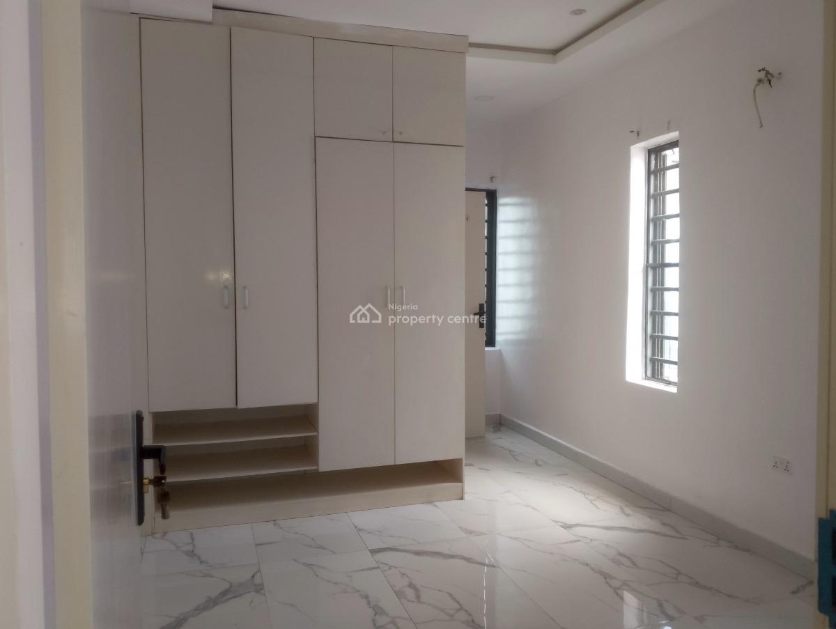 4 Bedroom Semi Detached House with a Room Bq Within a Gated Area, Off Kunsenla Road, Ikate Elegushi, Lekki, Lagos, Semi-detached Duplex for Rent