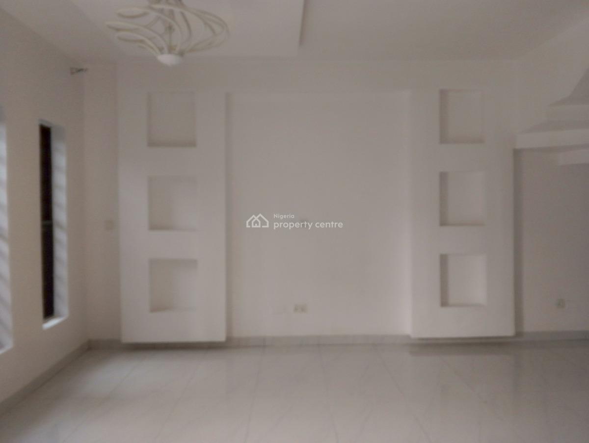 4 Bedroom Semi Detached House with a Room Bq Within a Gated Area, Off Kunsenla Road, Ikate Elegushi, Lekki, Lagos, Semi-detached Duplex for Rent