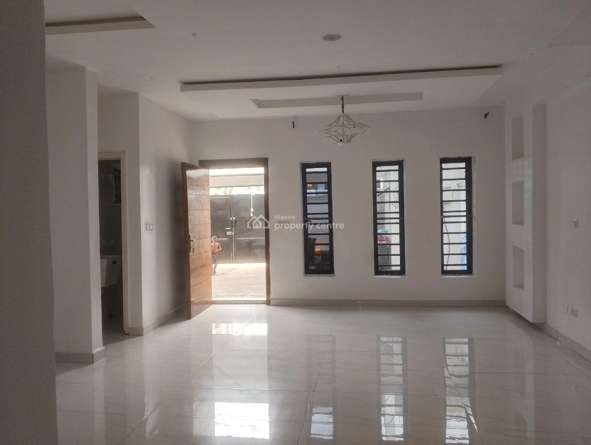 4 Bedroom Semi Detached House with a Room Bq Within a Gated Area, Off Kunsenla Road, Ikate Elegushi, Lekki, Lagos, Semi-detached Duplex for Rent