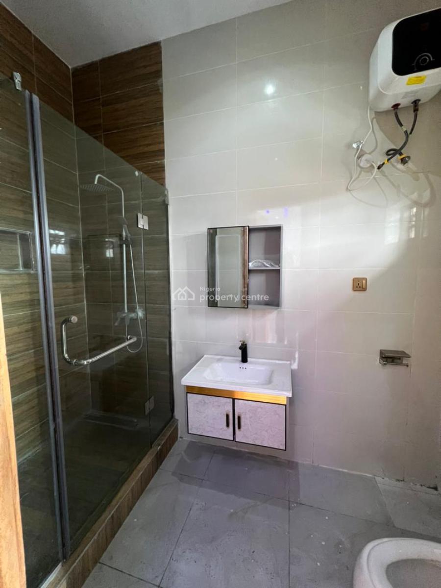 Sharp Lovely 2 Bedroom Apartment 2nd Floor, Agungi Lekki Eti-osa, Agungi, Lekki, Lagos, Flat / Apartment for Sale