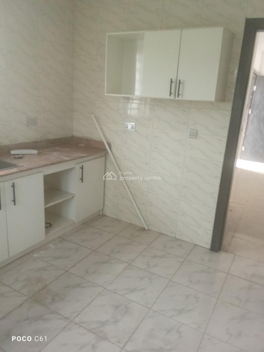 Nice 2 Bedroom Flat, Lbs, Ajiwe, Ajah, Lagos, Flat / Apartment for Rent