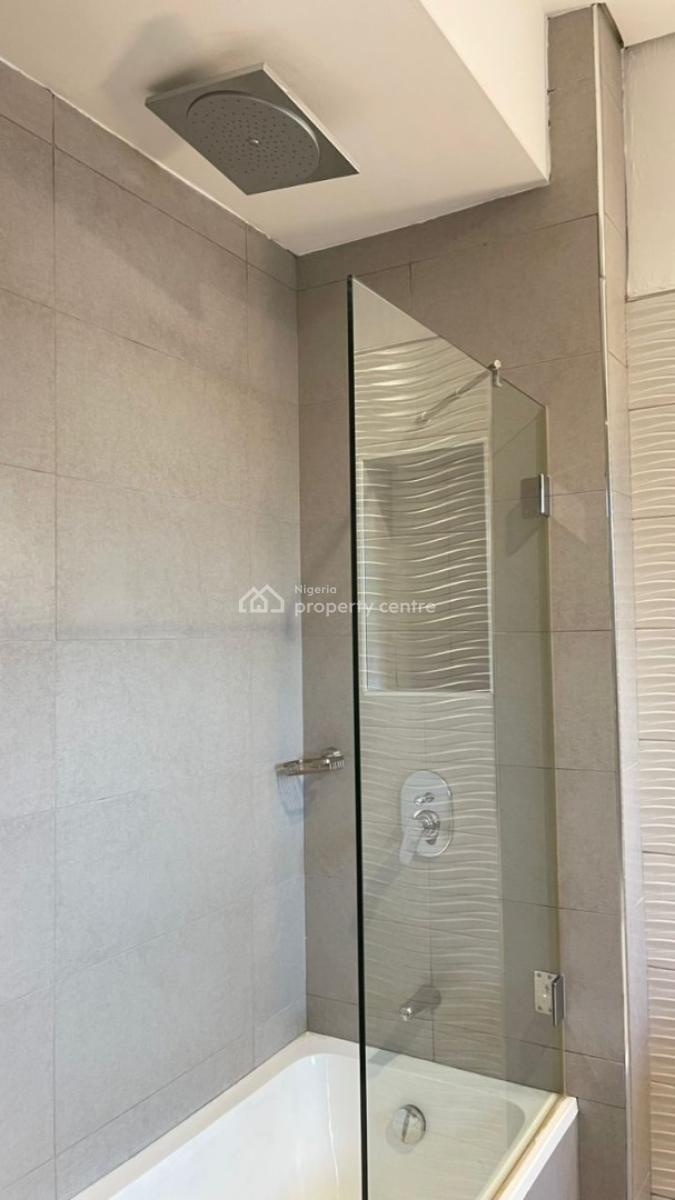 Exquisitely Built 3 Bedroom Apartment, Victoria Island (vi), Lagos, Flat / Apartment for Rent