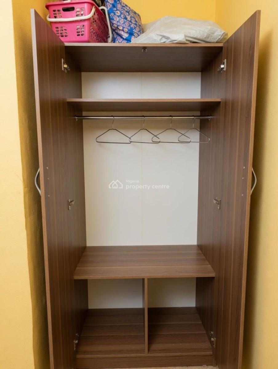 Shared Apartment with 24 Hours Power and Internet, Balogun Estate Opposite Fara Park, Sangotedo, Ajah, Lagos, Flat / Apartment for Rent