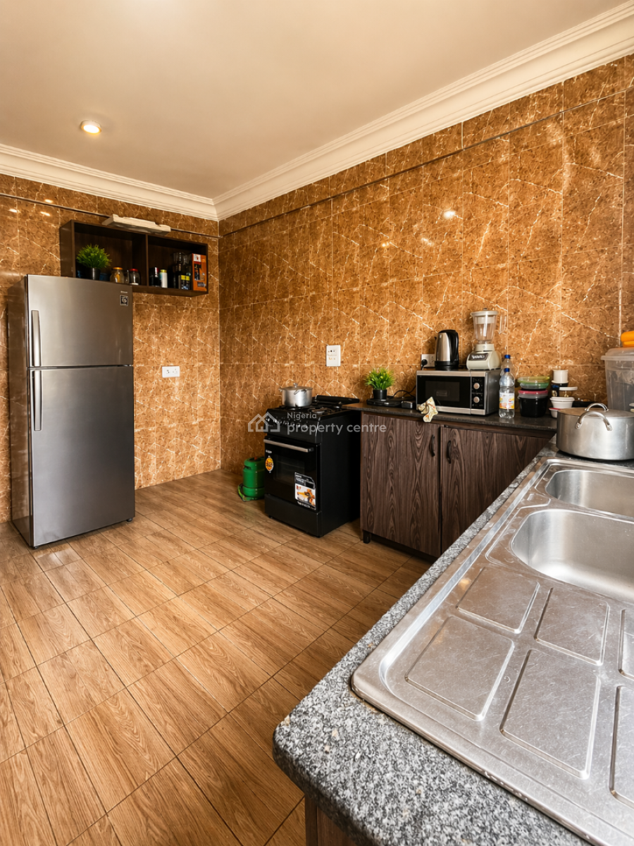 Massive Bedroom Shared Apartment with 24 Hours Power and Free Internet, Balogun Estate Opposite Fara Park, Sangotedo, Ajah, Lagos, Flat / Apartment for Rent