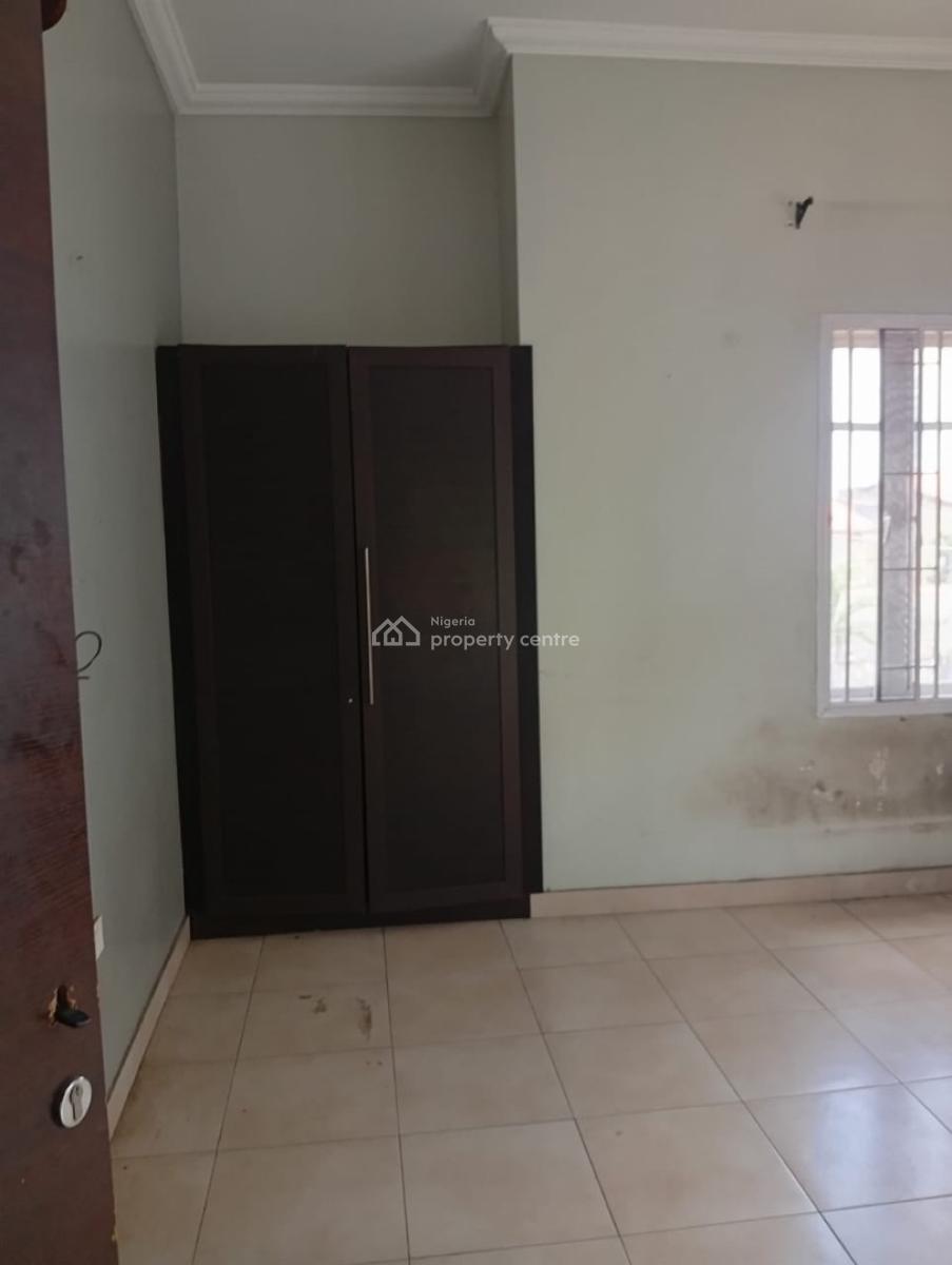 2 Bedroom Flat, Off Rahman Adeboyejo Street, Lekki Phase 1, Lekki, Lagos, Flat / Apartment for Rent