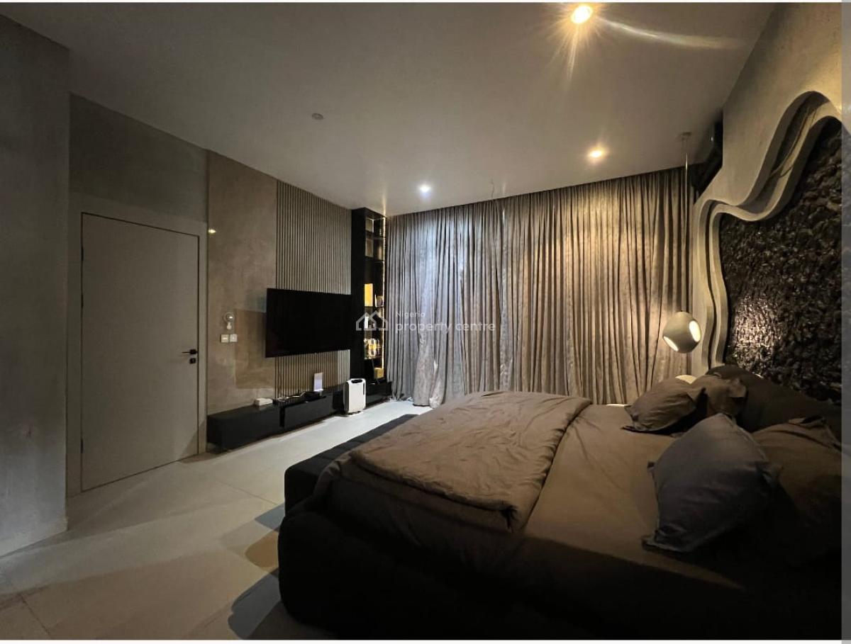 3 Bedrooms Terrace Duplex with Bq., Lekki Phase 1, Lekki, Lagos, Terraced Duplex for Sale