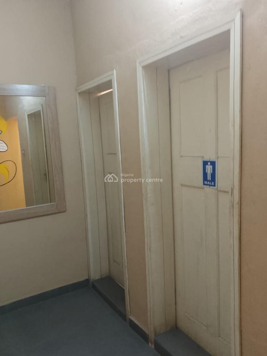 Bar/lounge in a Strategic Location, Ajao Estate, Isolo, Lagos, Commercial Property for Rent