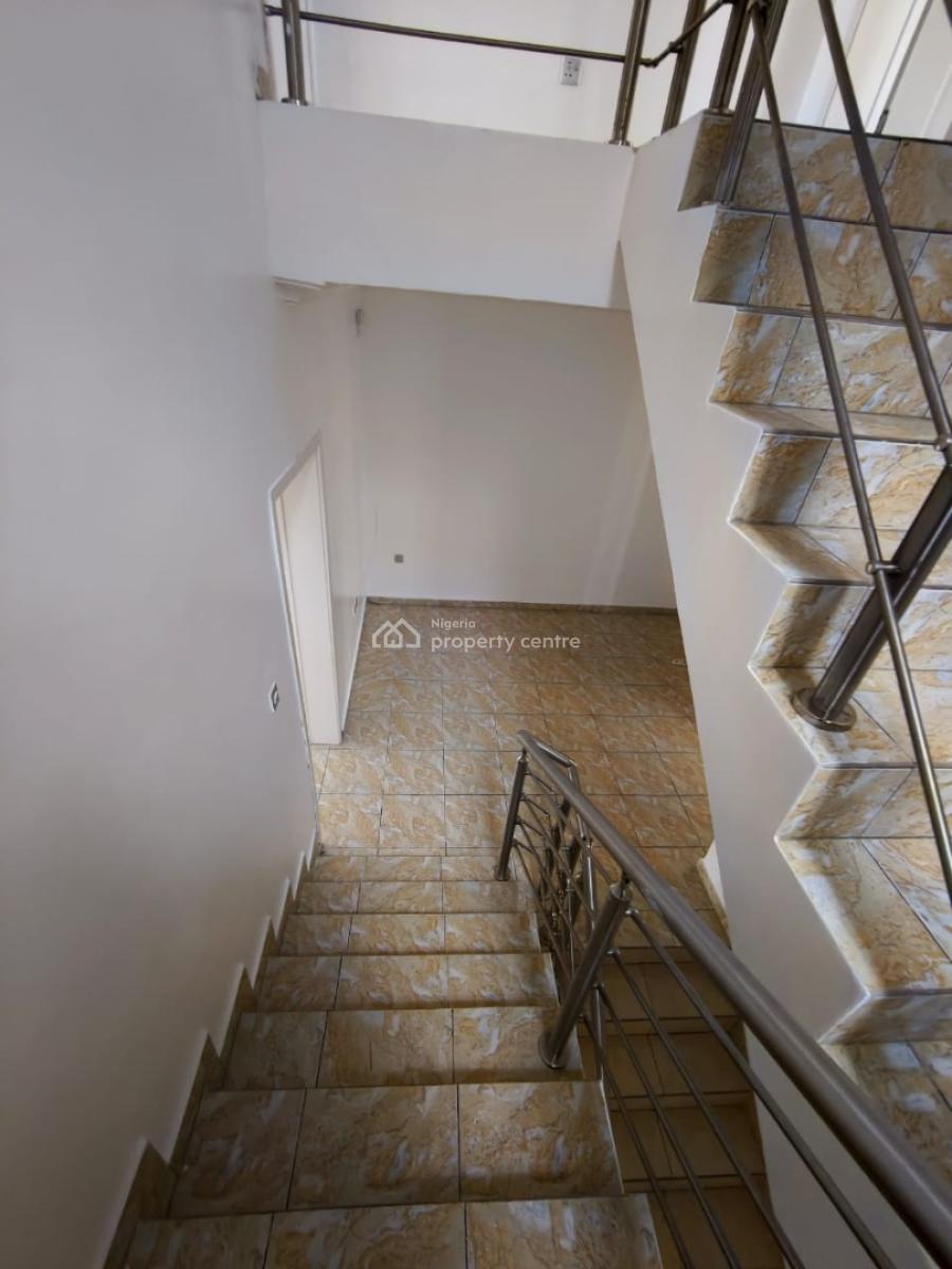 Spacious 4 Bedroom Terrace with Bq, Chevron, Lekki, Lagos, Terraced Duplex for Rent