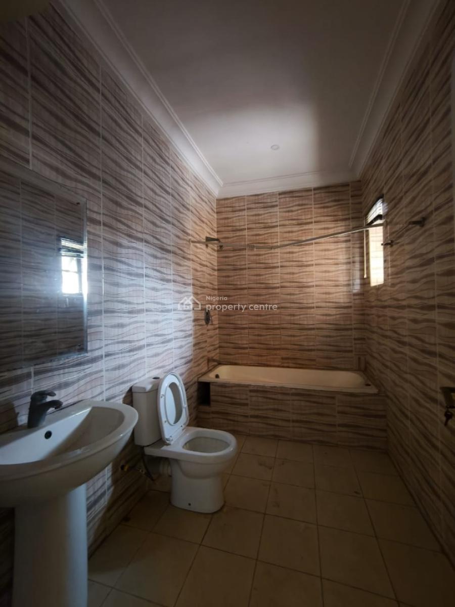 Spacious 4 Bedroom Terrace with Bq, Chevron, Lekki, Lagos, Terraced Duplex for Rent