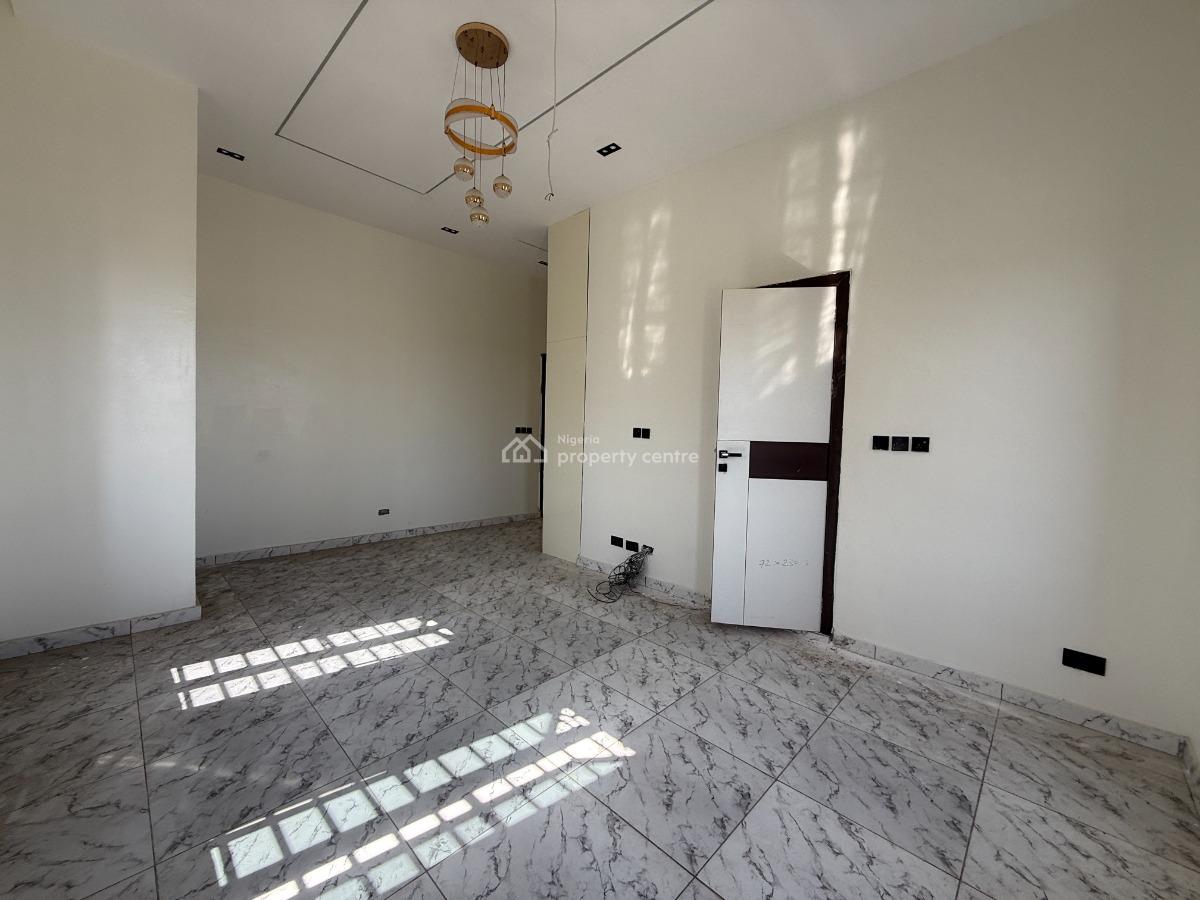 5 Bedroom Detached Available, Lekki Phase 2, Lekki, Lagos, Detached Duplex for Sale