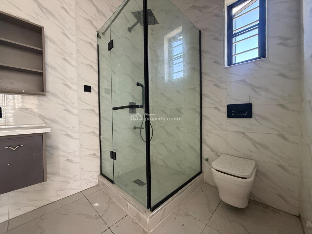 5 Bedroom Detached Available, Lekki Phase 2, Lekki, Lagos, Detached Duplex for Sale