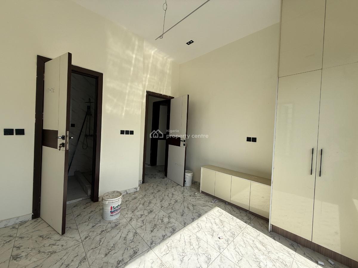 5 Bedroom Detached Available, Lekki Phase 2, Lekki, Lagos, Detached Duplex for Sale