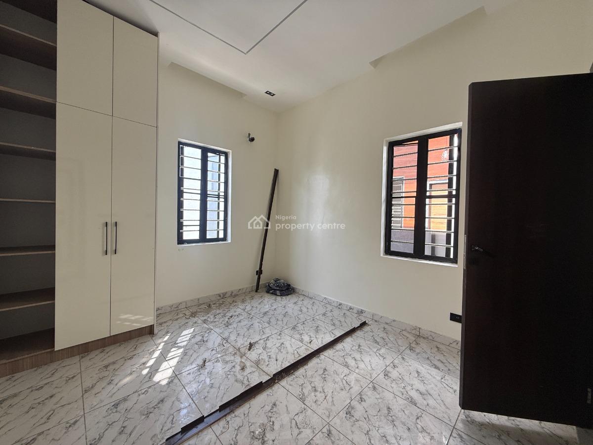 5 Bedroom Detached Available, Lekki Phase 2, Lekki, Lagos, Detached Duplex for Sale