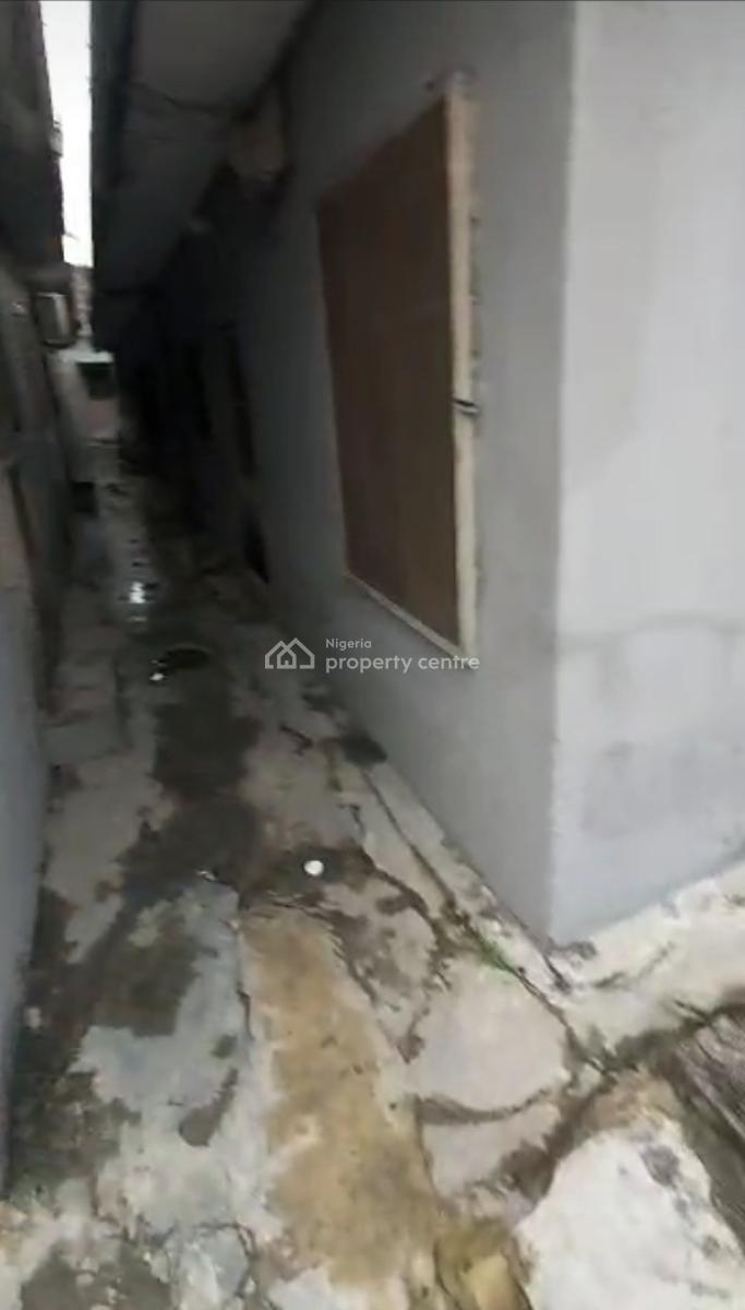 Bungalow on a Full Plot of Land, Off Adetola Road, Surulere, Lagos, Block of Flats for Sale