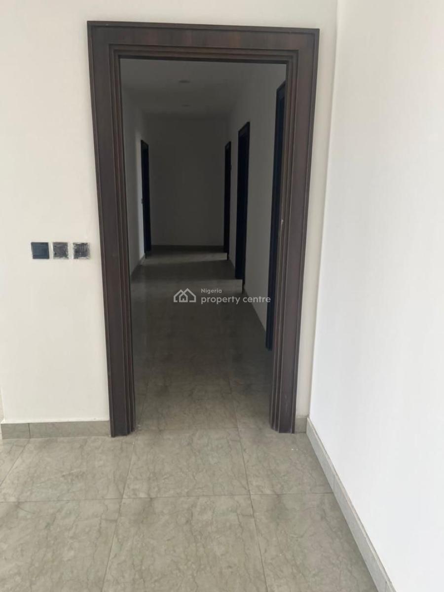 3) Bedroom Apartment with a Room Boys Quarter and a Swimming Pool, Banana Island, Ikoyi, Lagos, Flat / Apartment for Rent
