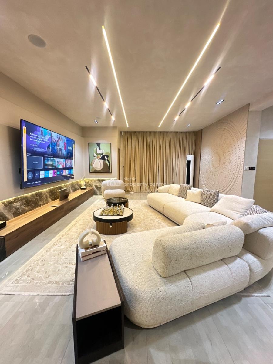 2 Bedroom Apartment with Pool,gym &elevator, Lekki Phase 1, Lekki, Lagos, Flat / Apartment for Sale