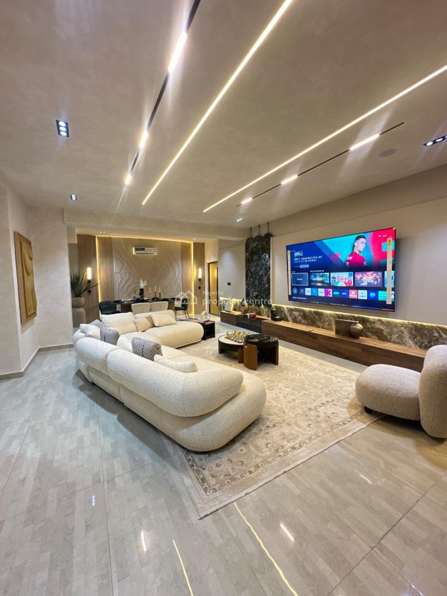 2 Bedroom Apartment with Pool,gym &elevator, Lekki Phase 1, Lekki, Lagos, Flat / Apartment for Sale