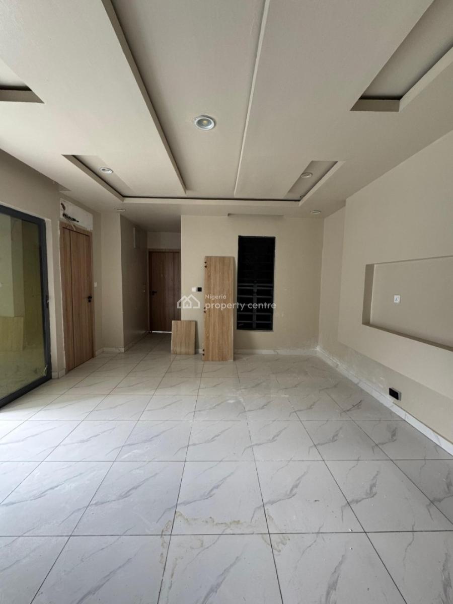 Spacious 2bedroom Service Apartment, Ologolo, Lekki, Lagos, Flat / Apartment for Rent