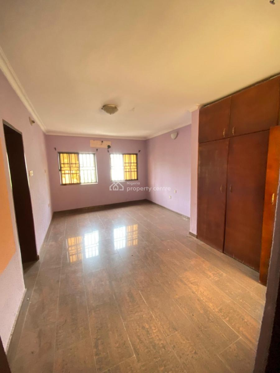 Spacious 4-bedroom Semi Detached Duplex with Bq, Lekki Phase 1, Lekki, Lagos, Semi-detached Duplex for Rent