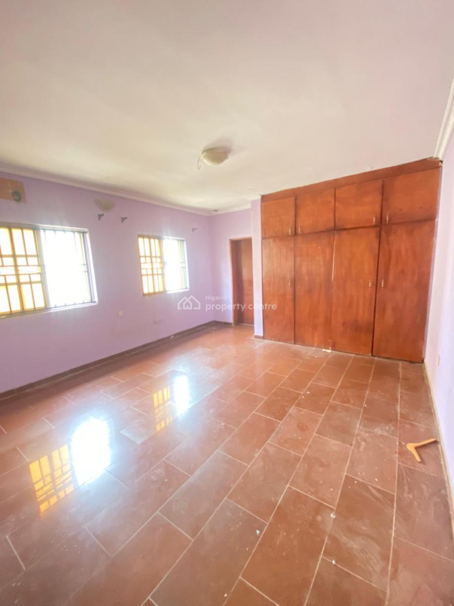 Spacious 4-bedroom Semi Detached Duplex with Bq, Lekki Phase 1, Lekki, Lagos, Semi-detached Duplex for Rent