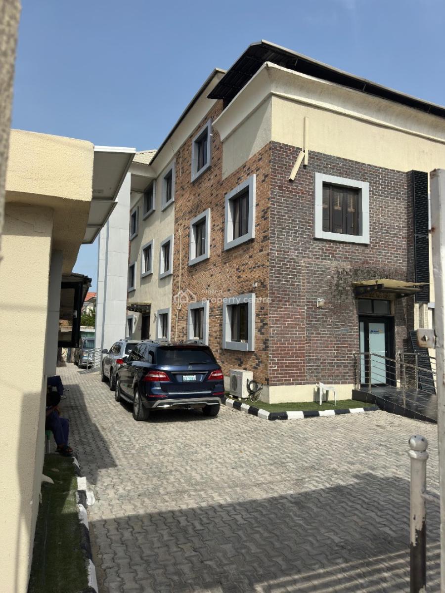 3 Rooms Office Space with Large Reception Area, Lekki Right, Lekki, Lagos, Office Space for Rent