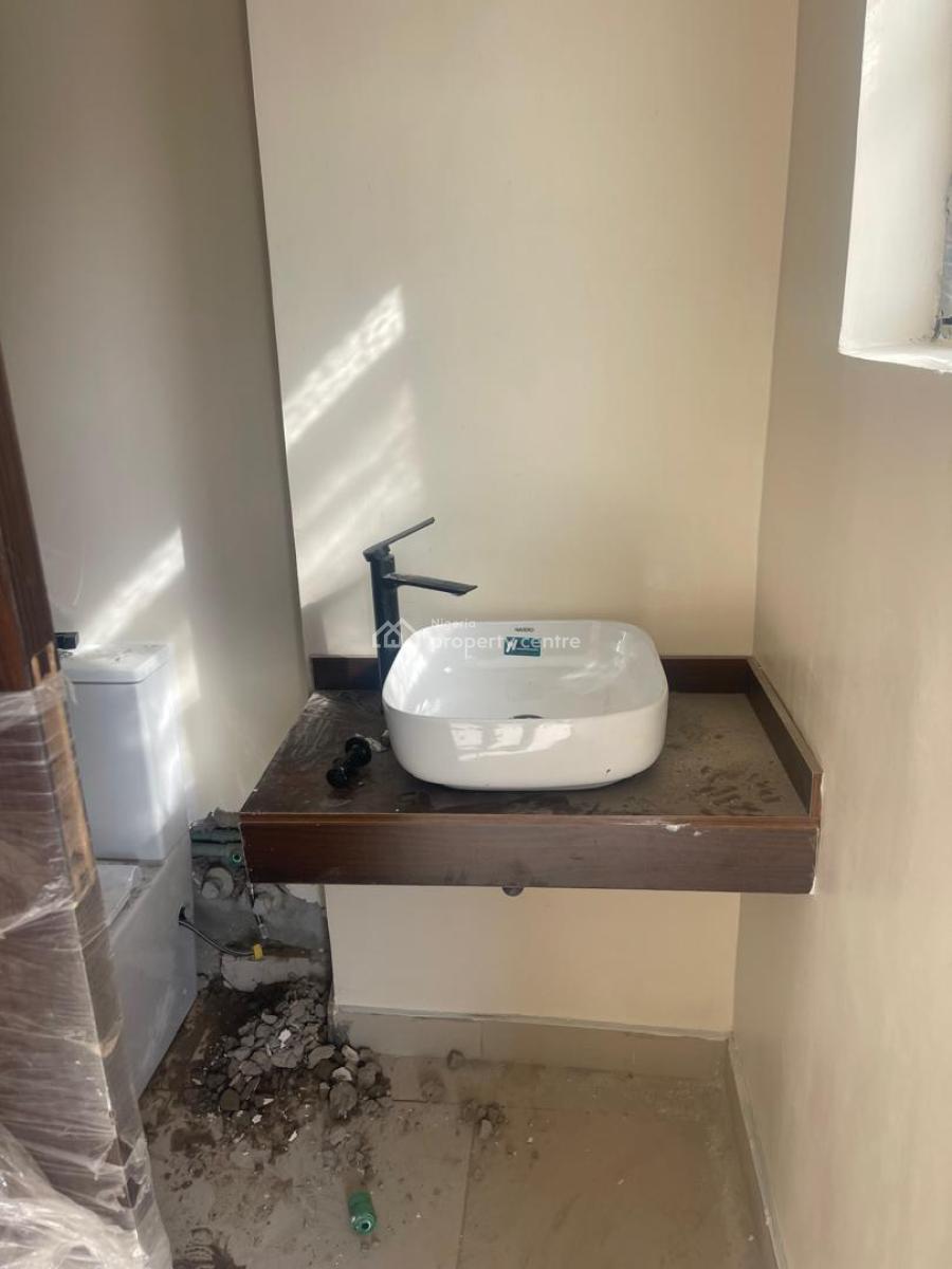 Luxury Built Studio Apartment, Onike, Yaba, Lagos, Flat / Apartment for Sale