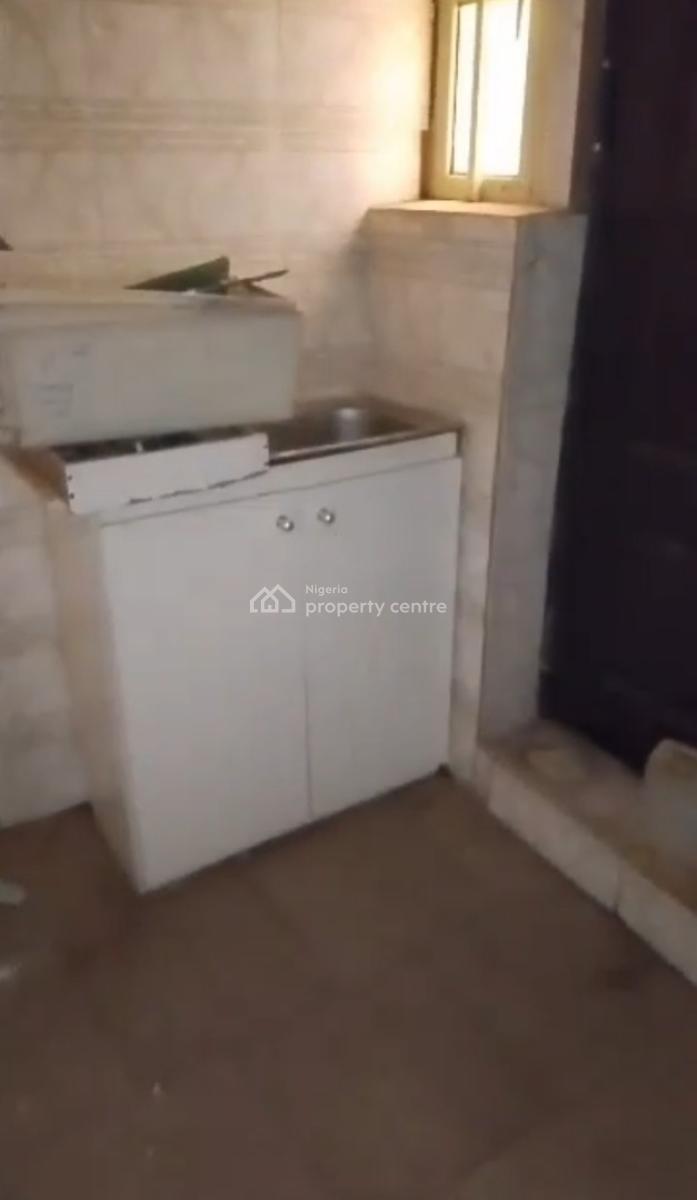 Nice 2bedroom Flat ,3roilet ,tarred Rd, Office/residence, Garki2(tarred Rd, Garki, Abuja, Flat / Apartment for Rent