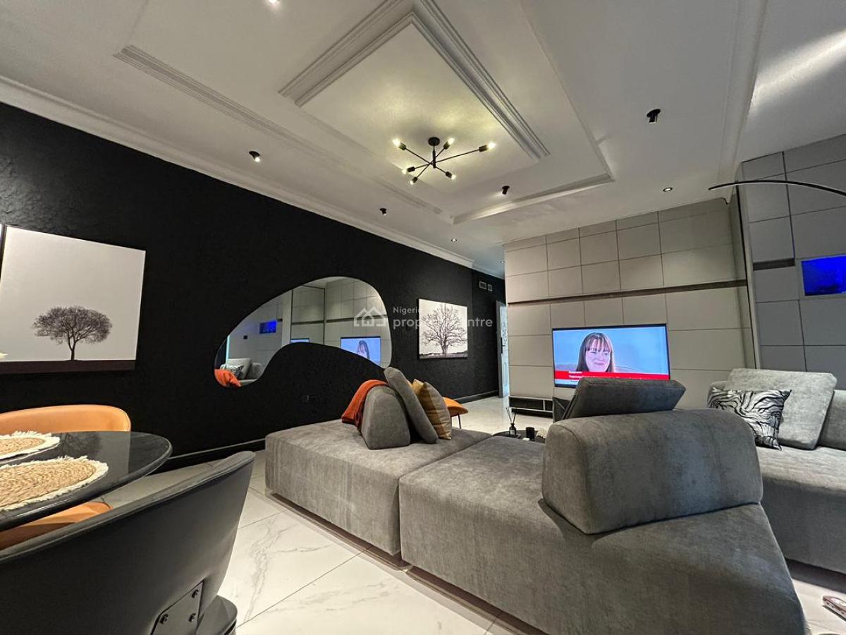 Luxury 1 Bedroom Apartment with Swimming Pool, Off Admiralty Way, Lekki Phase 1, Lekki, Lagos, Mini Flat (room and Parlour) Short Let