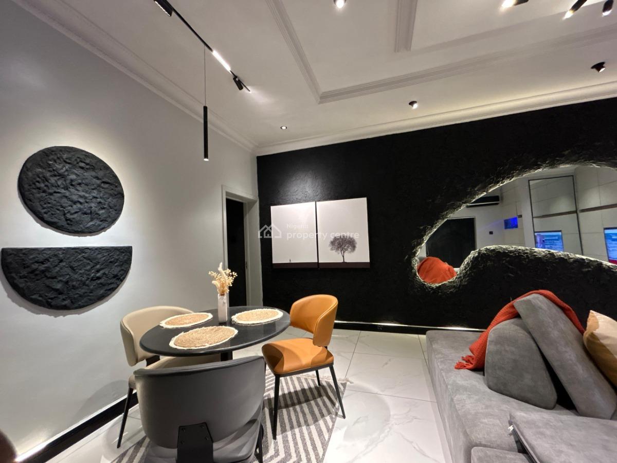 Luxury 1 Bedroom Apartment with Swimming Pool, Off Admiralty Way, Lekki Phase 1, Lekki, Lagos, Mini Flat (room and Parlour) Short Let